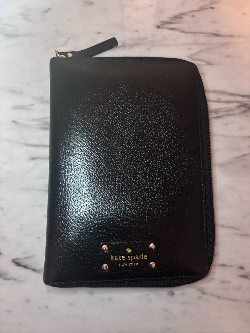 Kate Spade New York Black Wellesley Leather Zip Around Agenda Planner Organizer